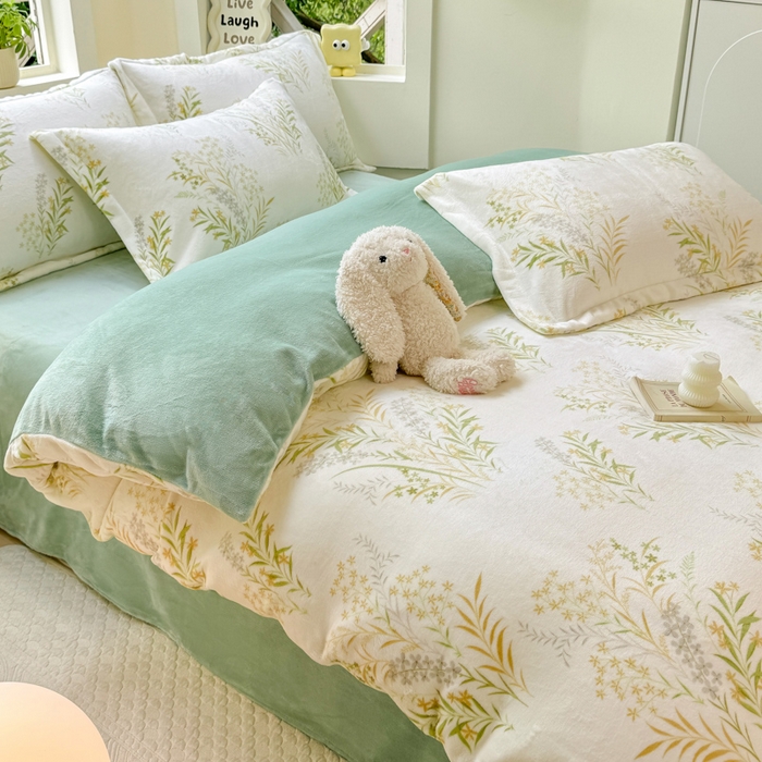 91家纺网 家纺一手货源 找家纺 优姿家纺 2025新款高克重牛奶绒印花单被套 风铃絮语