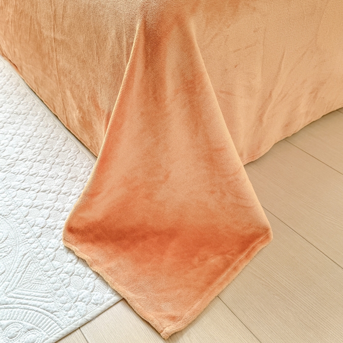 91家纺网 家纺一手货源 找家纺 优姿家纺 2025新款高克重牛奶绒印花单被套 花曳寄情