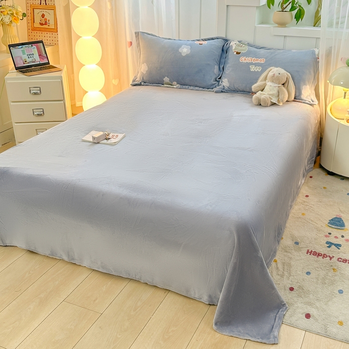 91家纺网 家纺一手货源 找家纺 优姿家纺 2025新款高克重牛奶绒印花单被套 松鼠小兔