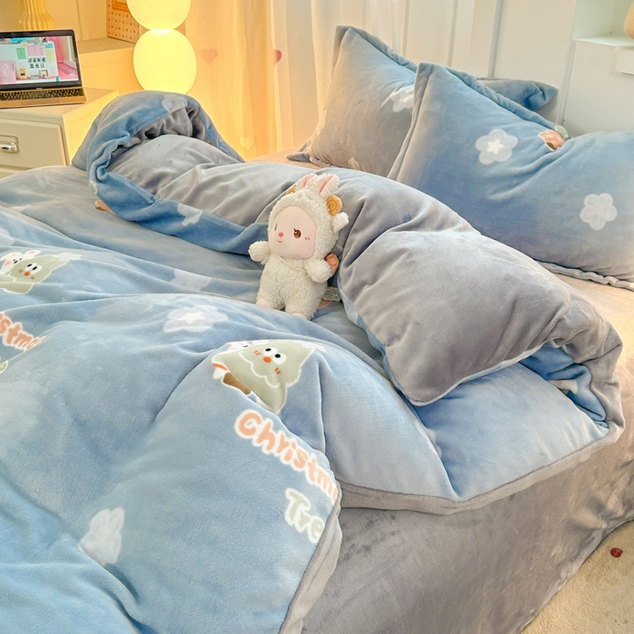 91家纺网 家纺一手货源 找家纺 优姿家纺 2025新款高克重牛奶绒印花单被套 松鼠小兔