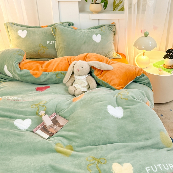 91家纺网 家纺一手货源 找家纺 优姿家纺 2025新款高克重牛奶绒印花单被套 幸运星语