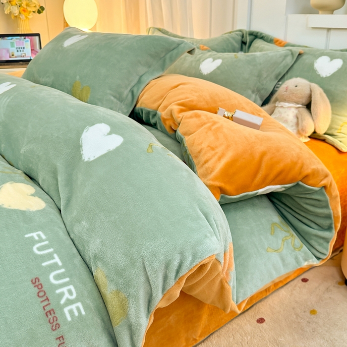 91家纺网 家纺一手货源 找家纺 优姿家纺 2025新款高克重牛奶绒印花单被套 幸运星语