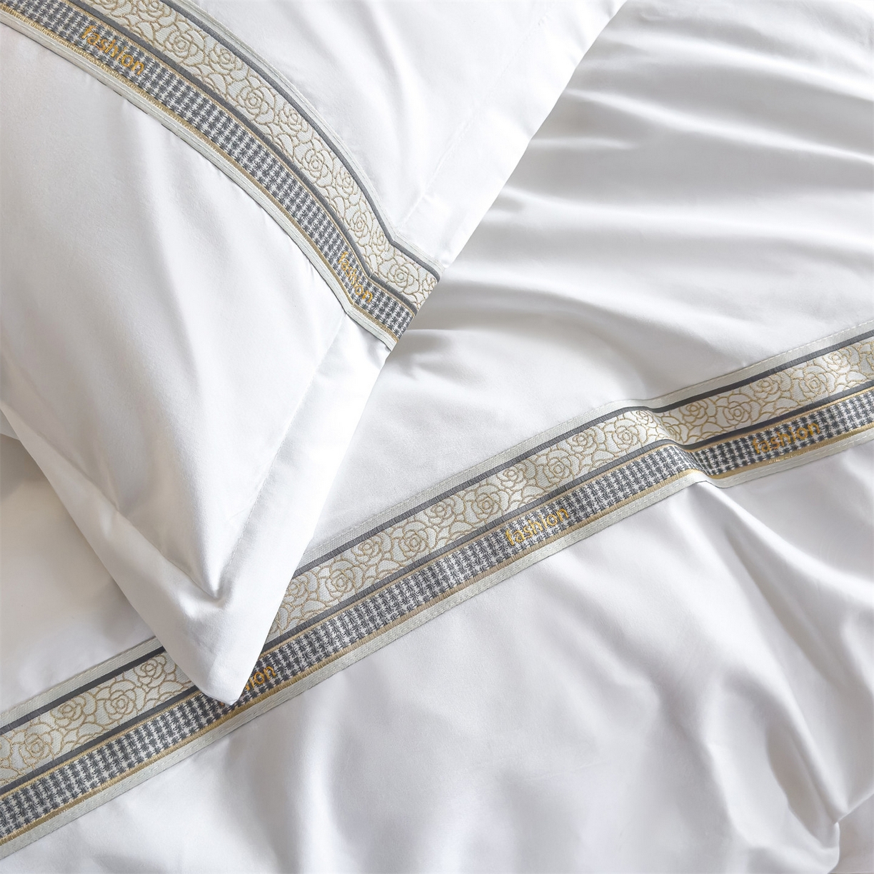 91家纺网 家纺一手货源 找家纺 梦庭帛美 2025新款酒店布草宾馆刺绣磨毛四件套 玫语