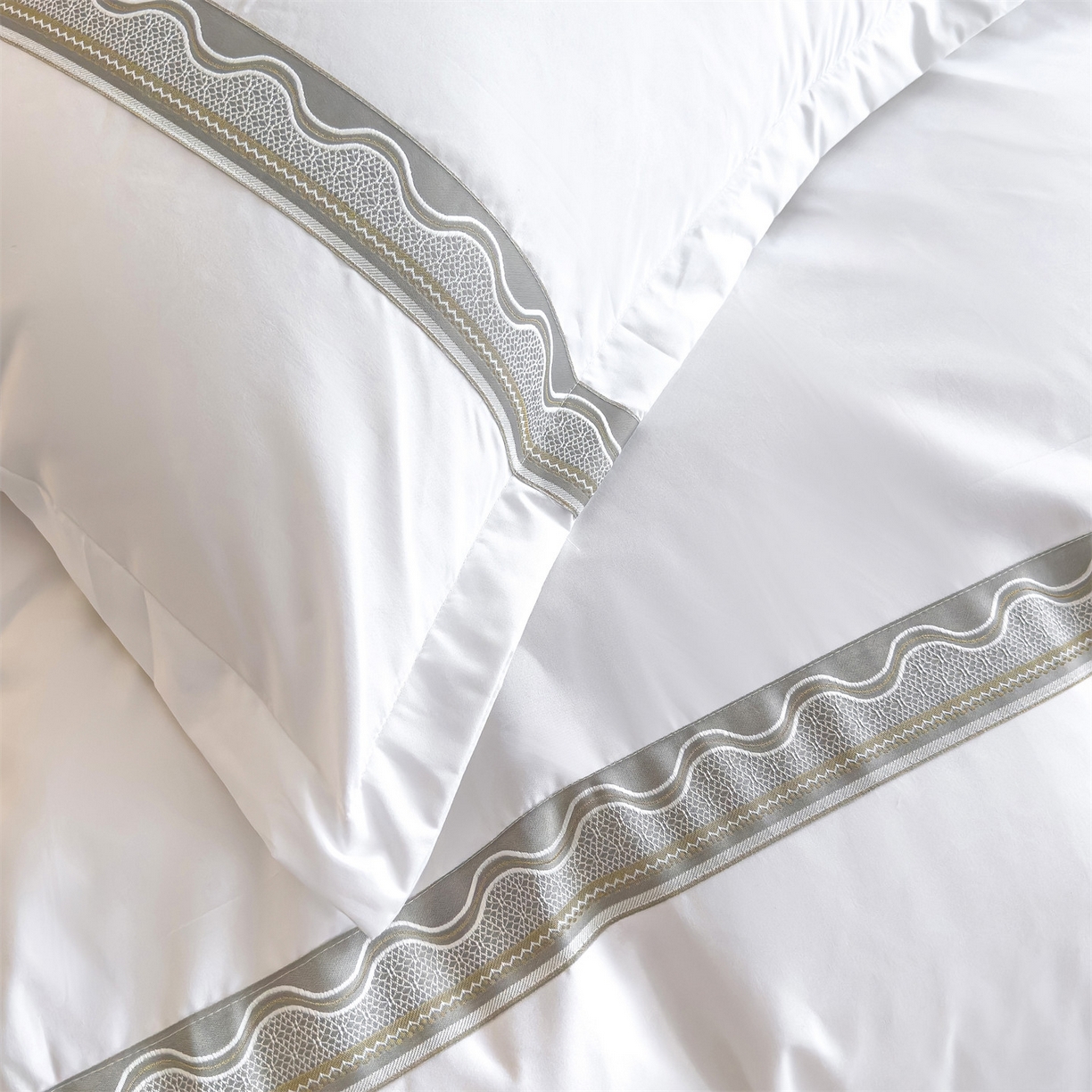 91家纺网 家纺一手货源 找家纺 梦庭帛美 2025新款酒店布草宾馆刺绣磨毛四件套 影纱