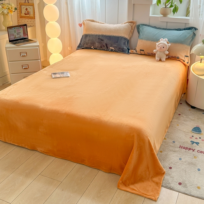 91家纺网 家纺一手货源 找家纺 优姿家纺 2025新款高克重牛奶绒印花单被套 月光曲