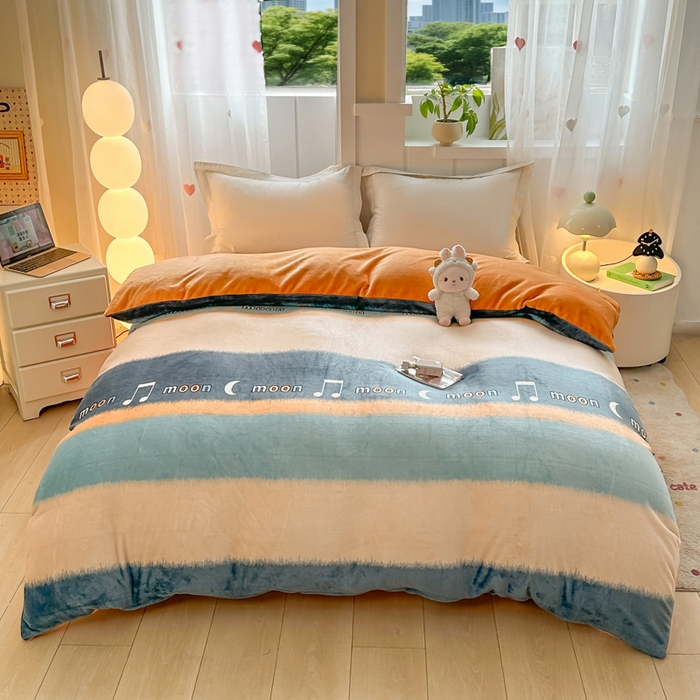 91家纺网 家纺一手货源 找家纺 优姿家纺 2025新款高克重牛奶绒印花单被套 月光曲