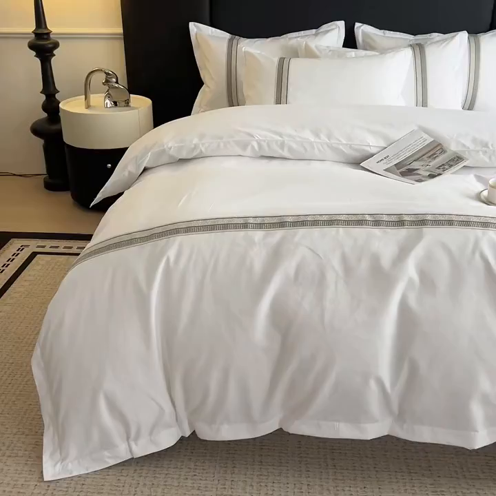 91家纺网 家纺一手货源 找家纺 梦庭帛美 2025新款酒店布草宾馆刺绣磨毛四件套 玫语