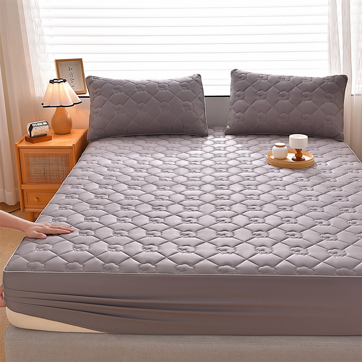 91家纺网 家纺一手货源 找家纺 （总）金鹰 2025新款全棉50S夹棉抗菌防螨床笠加厚床笠席梦思保护套