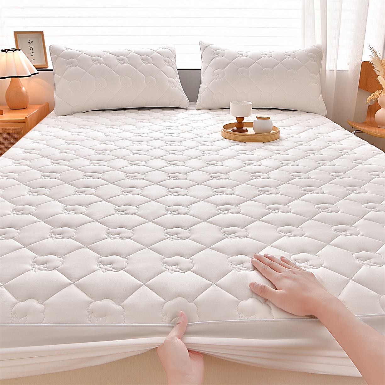 91家纺网 家纺一手货源 找家纺 金鹰 2025新款全棉50S夹棉抗菌防螨床笠加厚床笠席梦思保护套 珍珠白