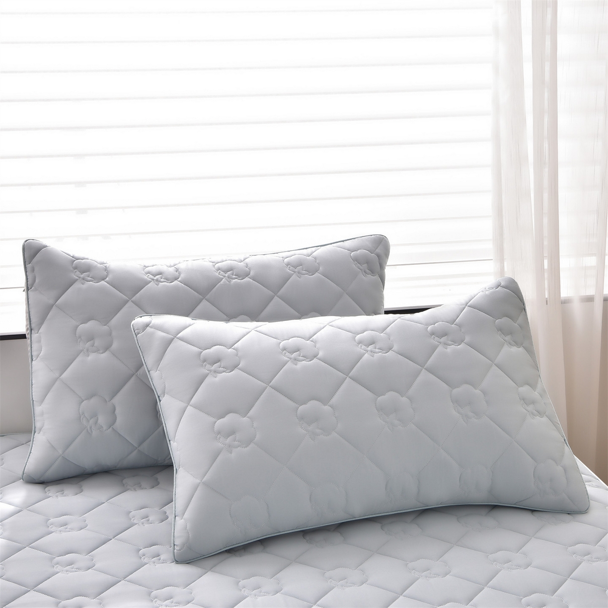 91家纺网 家纺一手货源 找家纺 金鹰 2025新款全棉50S夹棉抗菌防螨床笠加厚床笠席梦思保护套 浅兰