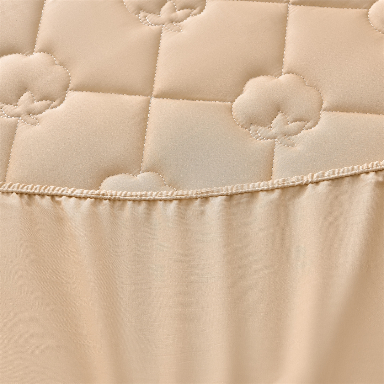 91家纺网 家纺一手货源 找家纺 金鹰 2025新款全棉50S夹棉抗菌防螨床笠加厚床笠席梦思保护套 卡其