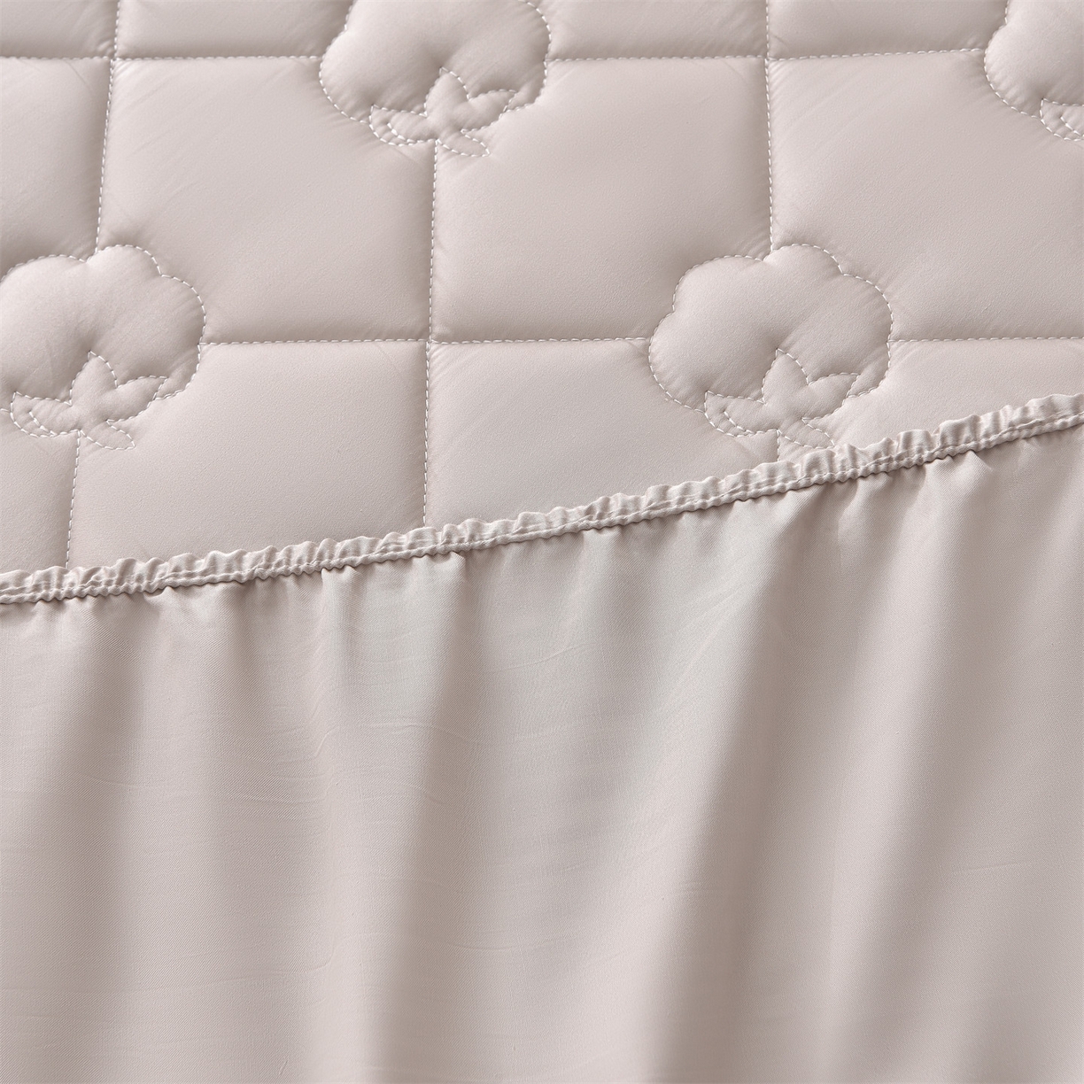 91家纺网 家纺一手货源 找家纺 金鹰 2025新款全棉50S夹棉抗菌防螨床笠加厚床笠席梦思保护套 灰色