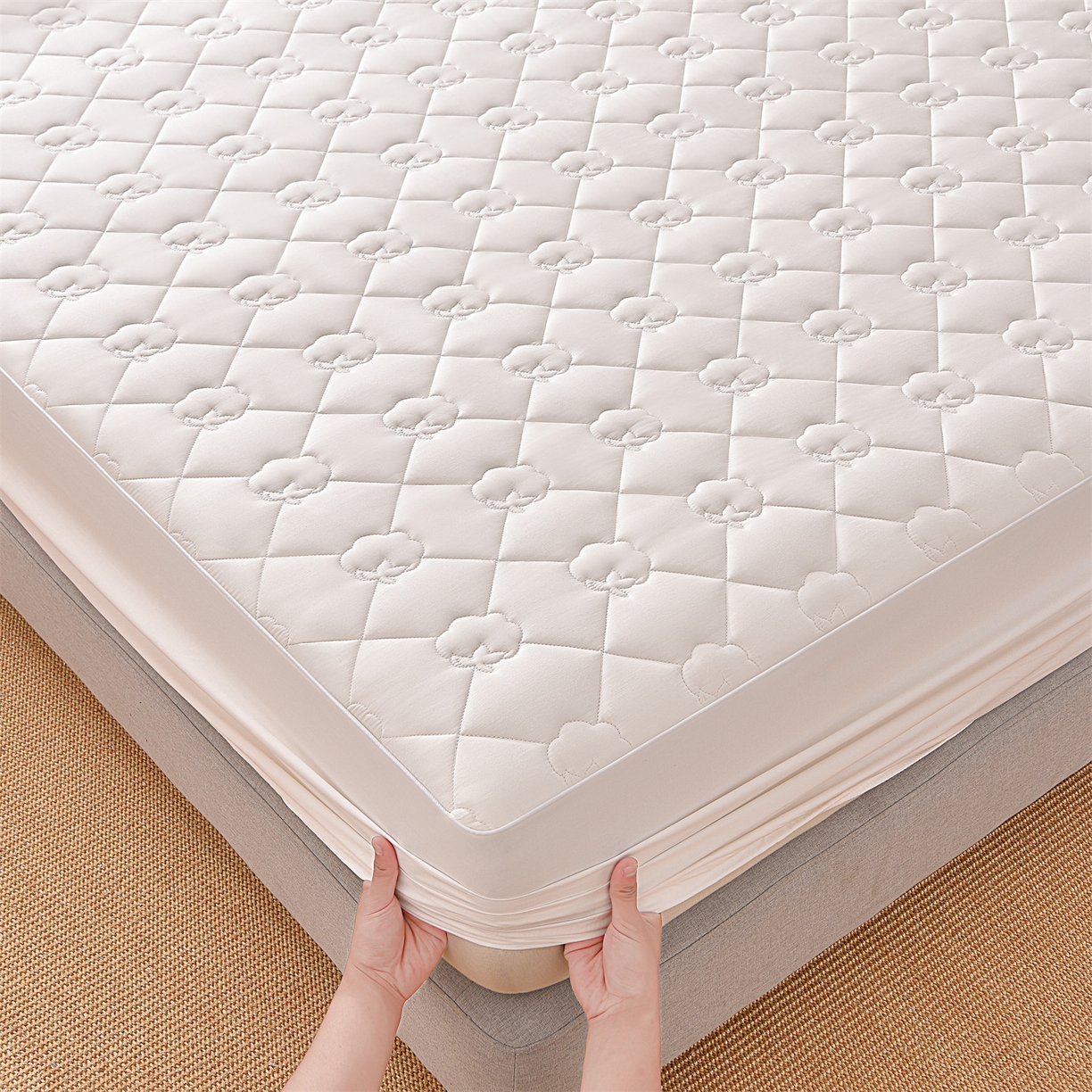 91家纺网 家纺一手货源 找家纺 金鹰 2025新款全棉50S夹棉抗菌防螨床笠加厚床笠席梦思保护套 珍珠白