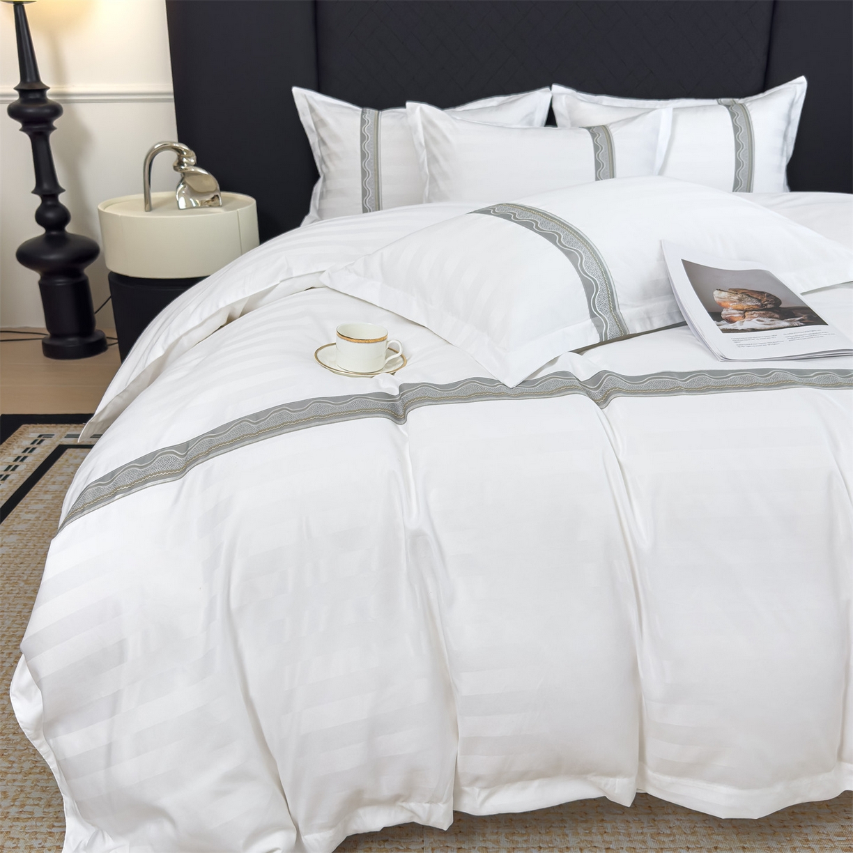 91家纺网 家纺一手货源 找家纺 （总）梦庭帛美 2025新款酒店布草缎条刺绣款四件套