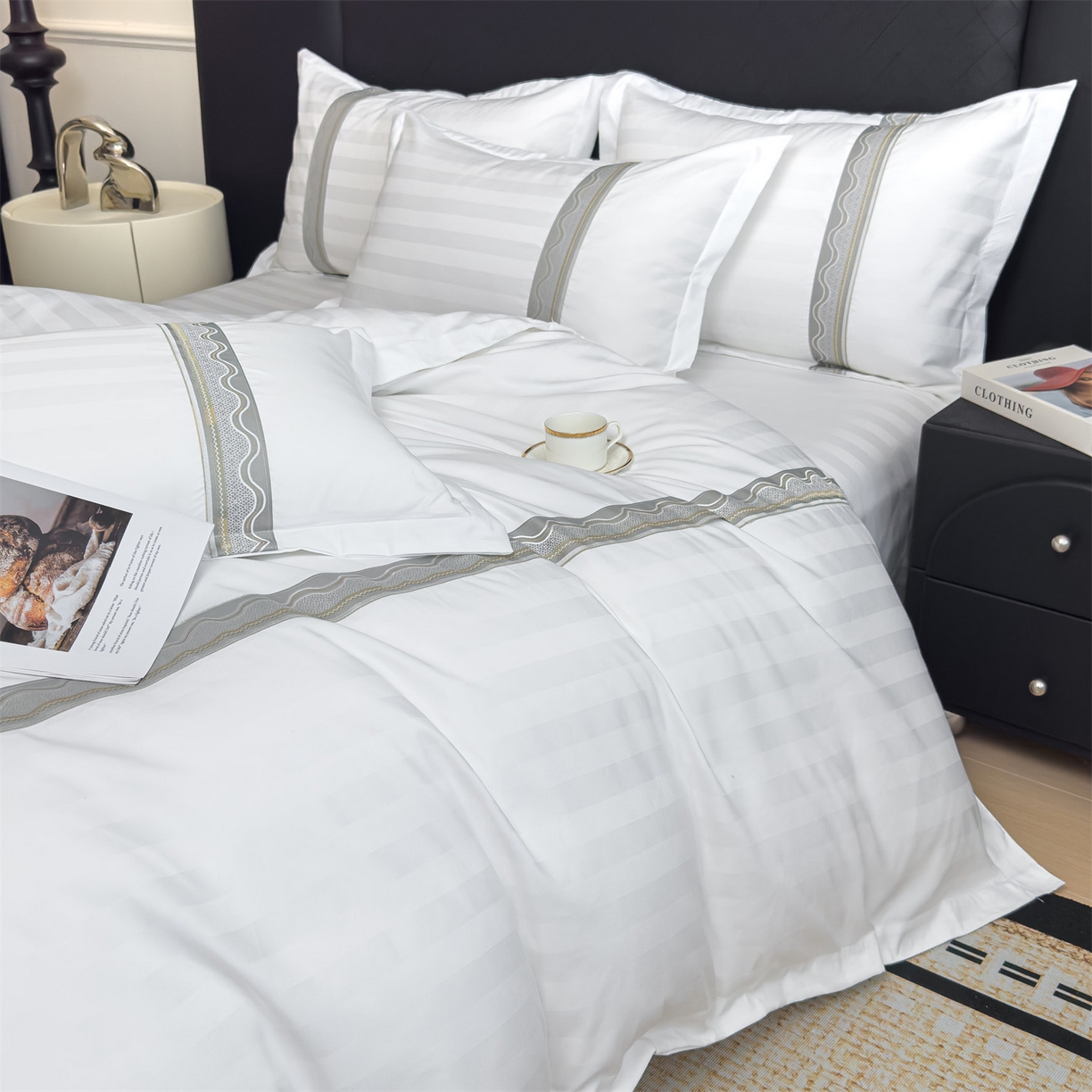 91家纺网 家纺一手货源 找家纺 （总）梦庭帛美 2025新款酒店布草缎条刺绣款四件套