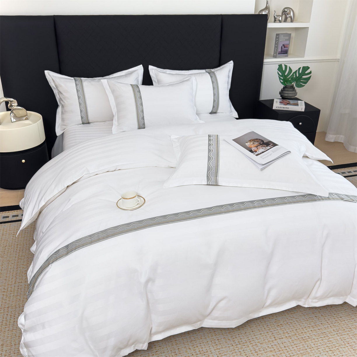 91家纺网 家纺一手货源 找家纺 （总）梦庭帛美 2025新款酒店布草缎条刺绣款四件套