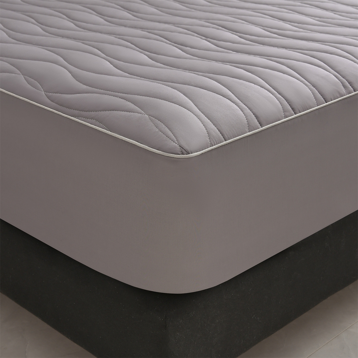 91家纺网 家纺一手货源 找家纺 金鹰 2025新款全棉50S抗菌防螨夹棉防水床笠席梦思保护套床垫套 波浪纹-深色