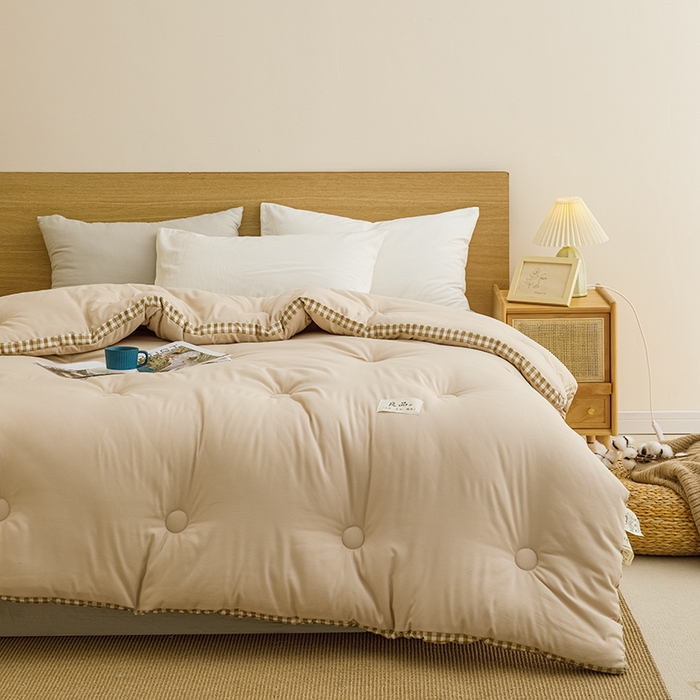 91家纺网 家纺一手货源 找家纺 小叮当家纺仓储工厂店 2025新款无印风水洗磨毛立体大豆纤维被被子被芯 棋盘格-卡其【A类母婴级 大豆纤维】