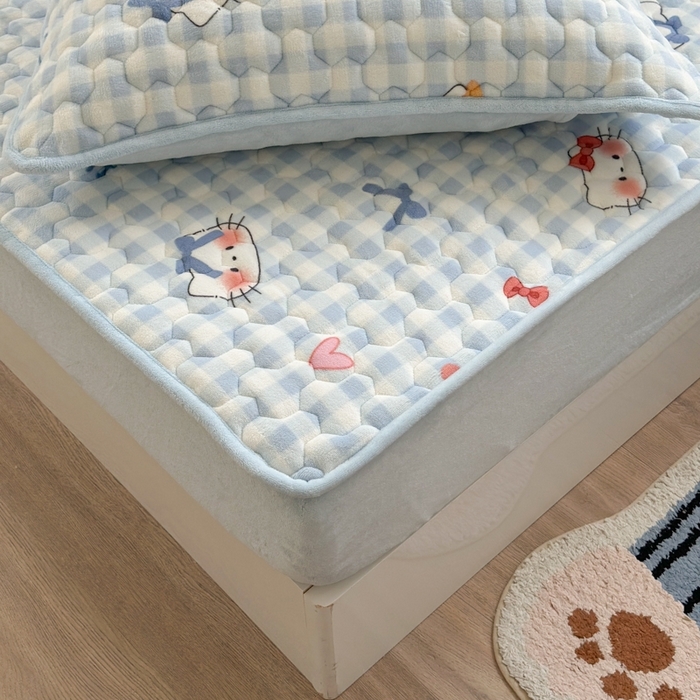 91家纺网 家纺一手货源 找家纺 （总）Sweet dreams甜梦 2025新款高克重牛奶绒印花夹棉床笠