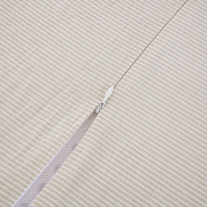 91家纺网 家纺一手货源 找家纺 大黄蜂家居家纺 2025新款全棉水洗棉乳胶枕头枕芯枕套 米细条