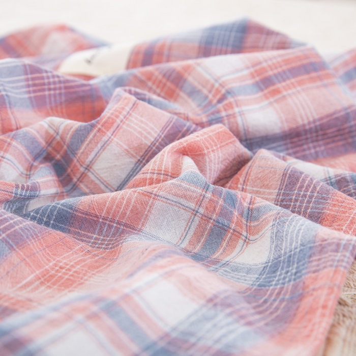 91家纺网 家纺一手货源 找家纺 大黄蜂家居家纺 2025新款全棉水洗棉乳胶枕头枕芯枕套 舞动青春粉