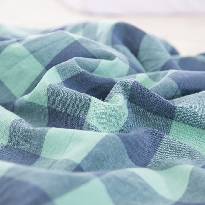 91家纺网 家纺一手货源 找家纺 大黄蜂家居家纺 2025新款全棉水洗棉乳胶枕头枕芯枕套 小方格蓝