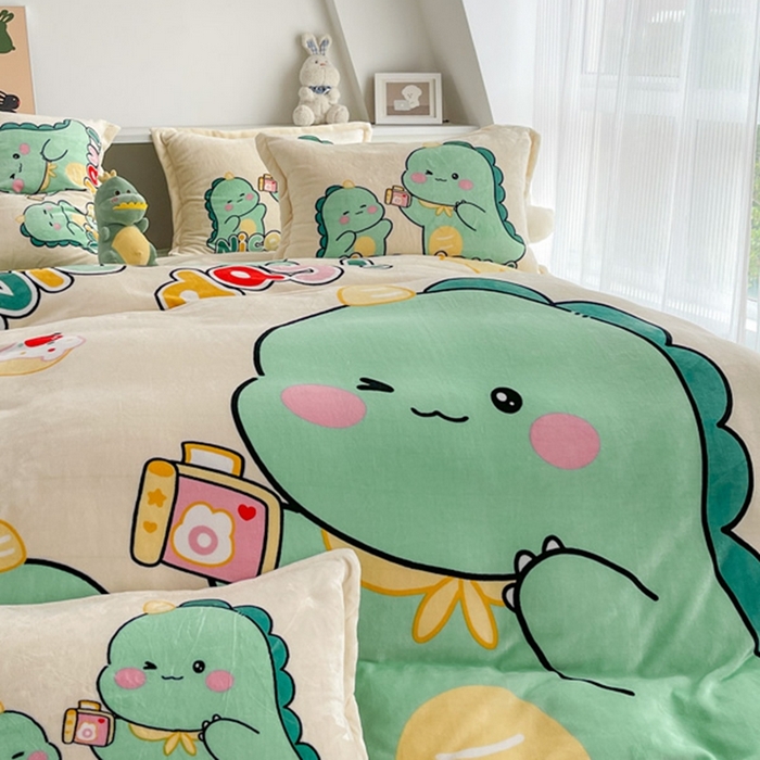 91家纺网 家纺一手货源 找家纺 宝薇 2025新款双面牛奶绒大版卡通印花四件套 自拍恐龙