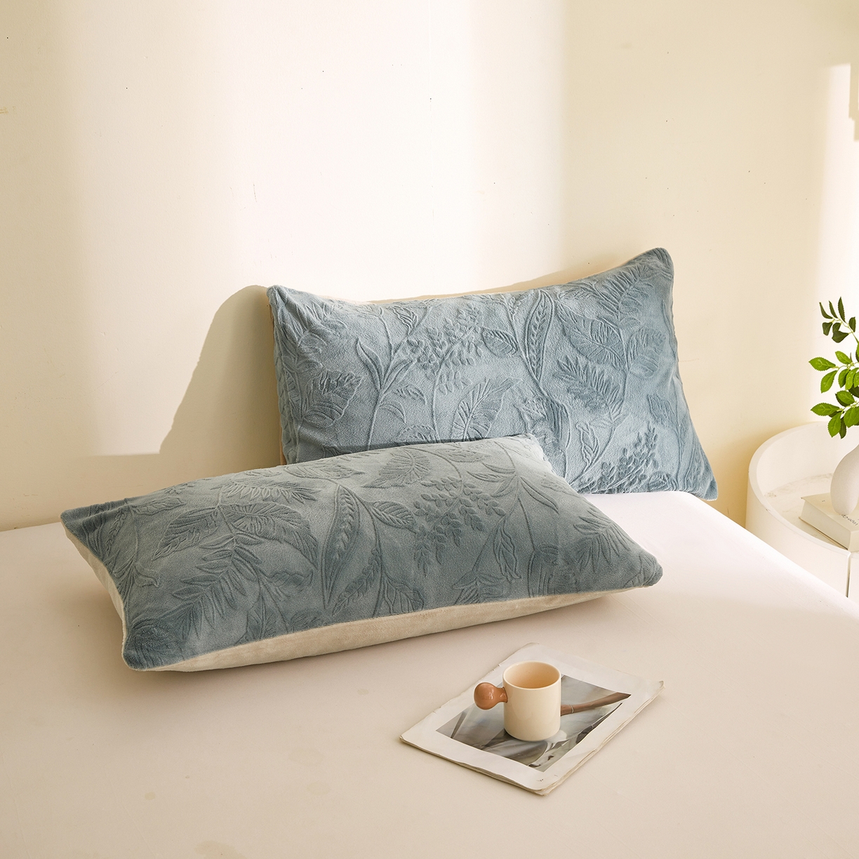 91家纺网 家纺一手货源 找家纺 熙宴家纺 2025新款可拆洗提花牛奶绒新疆棉花被 被子被芯 枪灰+卡其