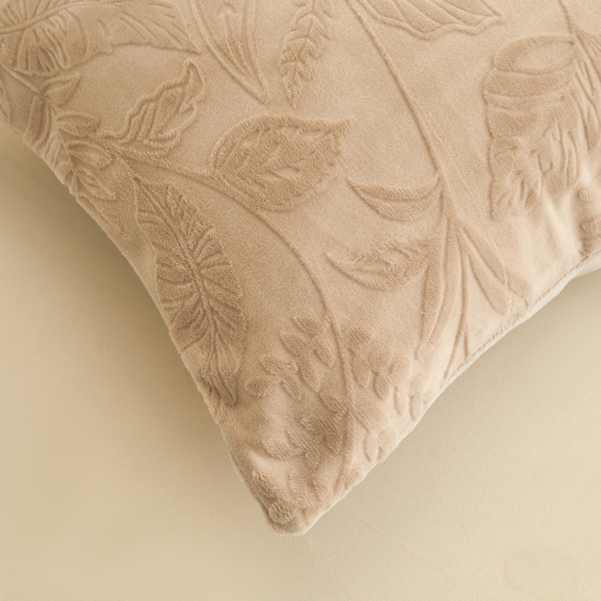 91家纺网 家纺一手货源 找家纺 熙宴家纺 2025新款可拆洗提花牛奶绒新疆棉花被 被子被芯 奶咖+卡其