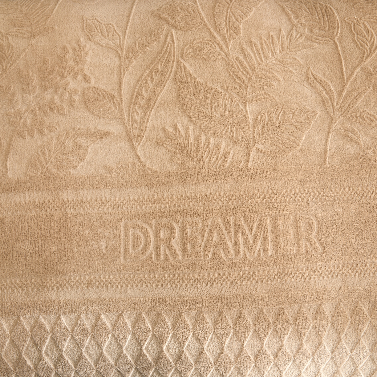 91家纺网 家纺一手货源 找家纺 熙宴家纺 2025新款可拆洗提花牛奶绒新疆棉花被 被子被芯 奶咖+卡其