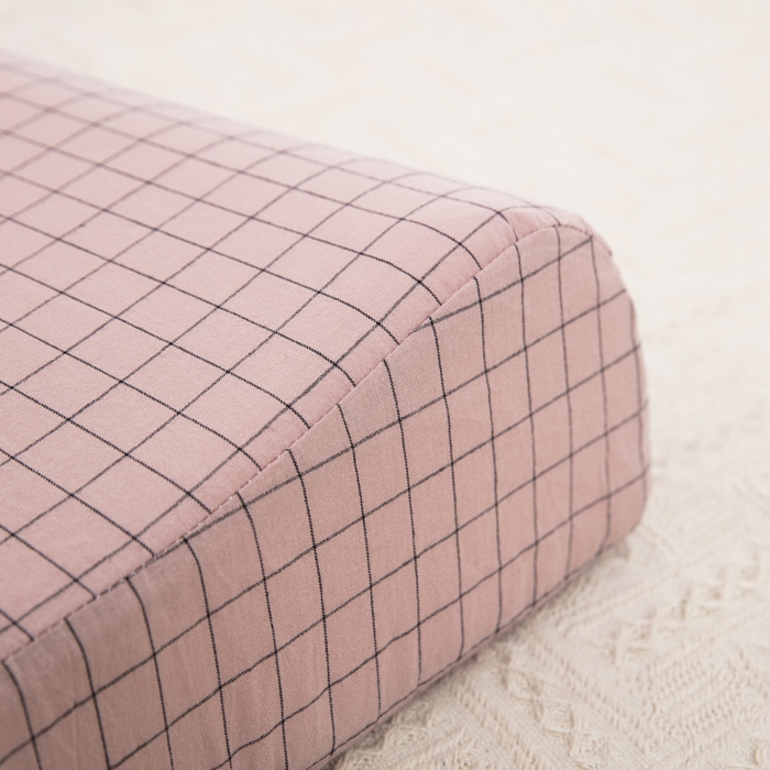 91家纺网 家纺一手货源 找家纺 大黄蜂家居家纺 2025新款全棉水洗棉乳胶枕套 粉小格