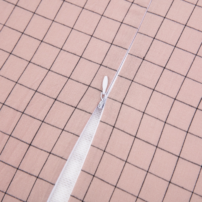 91家纺网 家纺一手货源 找家纺 大黄蜂家居家纺 2025新款全棉水洗棉乳胶枕套 粉小格