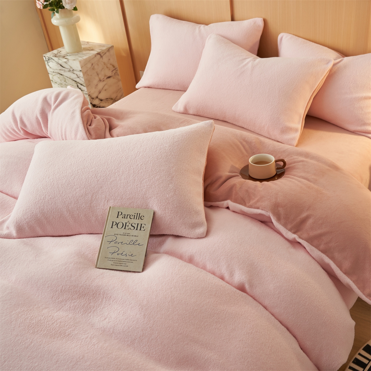 91家纺网 家纺一手货源 找家纺 金鹰 2025新款羊驼绒牛奶绒四件套保暖套件 羊驼绒-粉色