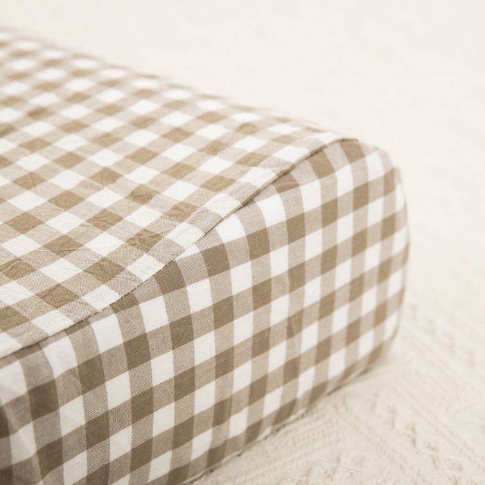 91家纺网 家纺一手货源 找家纺 大黄蜂家居家纺 2025新款全棉水洗棉乳胶枕套 浅咖小格