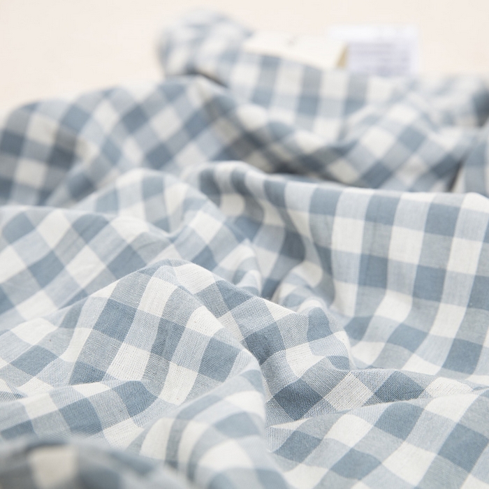 91家纺网 家纺一手货源 找家纺 大黄蜂家居家纺 2025新款全棉水洗棉乳胶枕套 水蓝小格