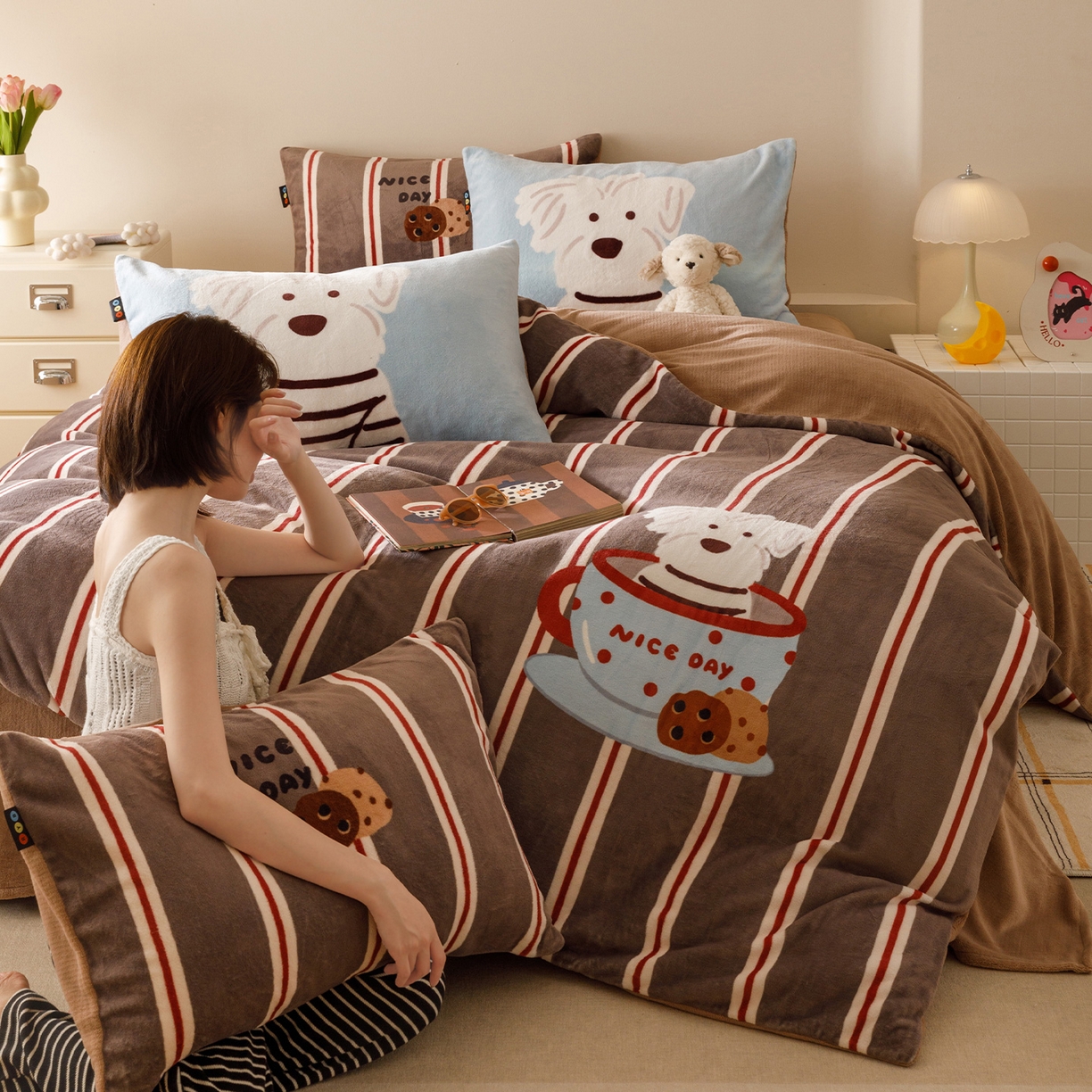 RYB红黄兰 2025新款设计师原创牛奶绒大版数码印花四件套 咖啡西高地