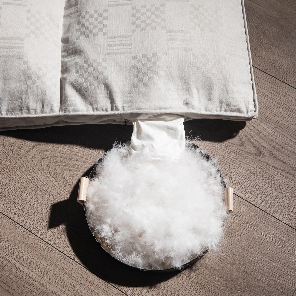 91家纺网 家纺一手货源 找家纺 静若居羽绒被壳 2025新款双层全棉提花羽绒被壳华夫格 华夫格灰