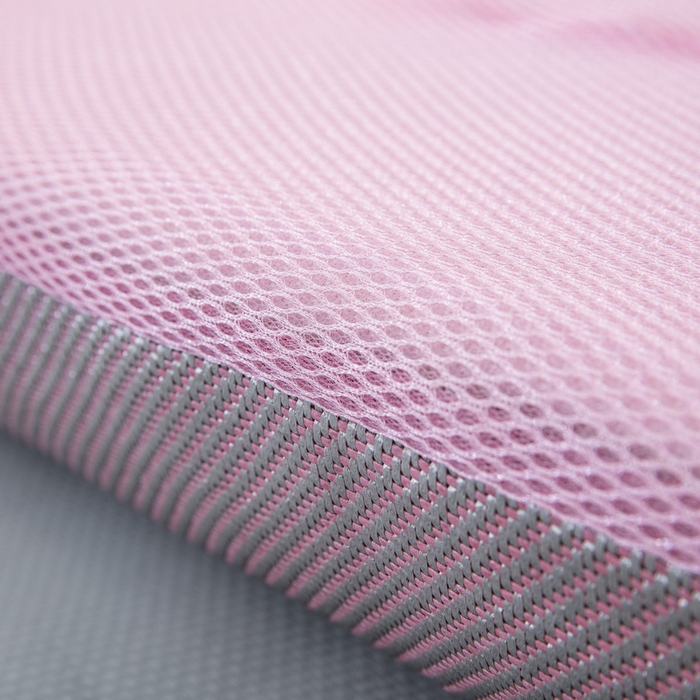 91家纺网 家纺一手货源 找家纺 大黄蜂家居家纺 2025新款艾草冰滕乳胶枕套含芯 爱情海粉