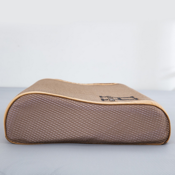 91家纺网 家纺一手货源 找家纺 大黄蜂家居家纺 2025新款艾草冰滕乳胶枕套含芯 拼色H款黄