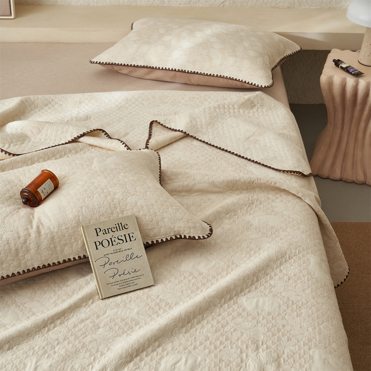 91家纺网 家纺一手货源 找家纺 金鹰 2025新款A类全棉棉麻毛多功能盖毯床盖床单 丛林兔