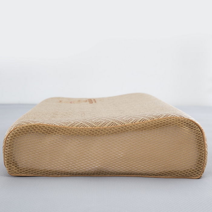 91家纺网 家纺一手货源 找家纺 大黄蜂家居家纺 2025新款艾草冰滕乳胶枕套含芯 如意格英文熊