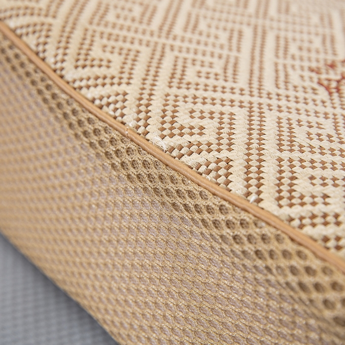 91家纺网 家纺一手货源 找家纺 大黄蜂家居家纺 2025新款艾草冰滕乳胶枕套含芯 如意格英文熊