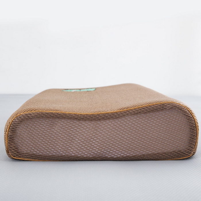 91家纺网 家纺一手货源 找家纺 大黄蜂家居家纺 2025新款艾草冰滕乳胶枕套含芯 小恐龙黄