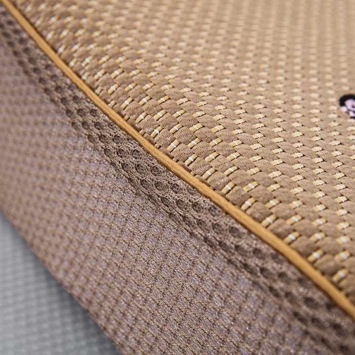 91家纺网 家纺一手货源 找家纺 大黄蜂家居家纺 2025新款艾草冰滕乳胶枕套含芯 小熊猫黄