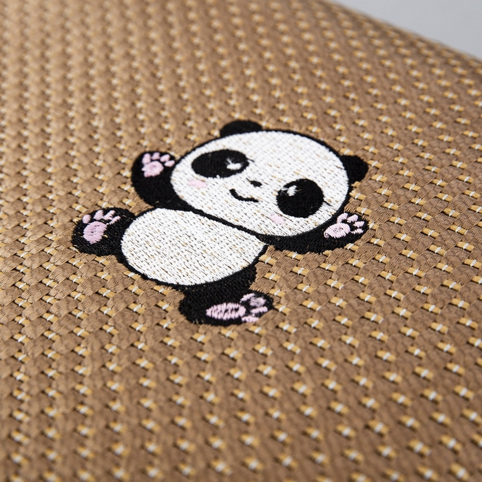 91家纺网 家纺一手货源 找家纺 大黄蜂家居家纺 2025新款艾草冰滕乳胶枕套含芯 小熊猫黄