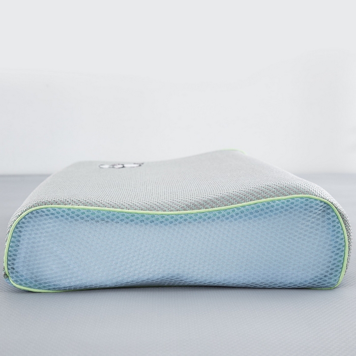 91家纺网 家纺一手货源 找家纺 大黄蜂家居家纺 2025新款艾草冰滕乳胶枕套含芯 小熊猫绿