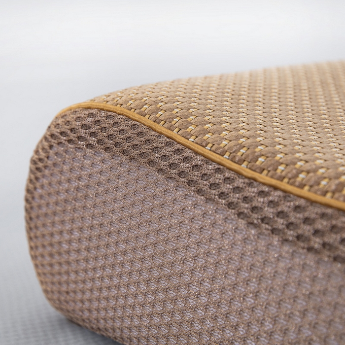 91家纺网 家纺一手货源 找家纺 大黄蜂家居家纺 2025新款艾草冰滕乳胶枕套含芯 长颈鹿黄