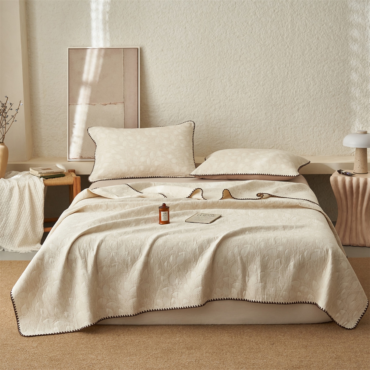 91家纺网 家纺一手货源 找家纺 金鹰 2025新款A类全棉棉麻毛多功能盖毯床盖床单 浮绘花影