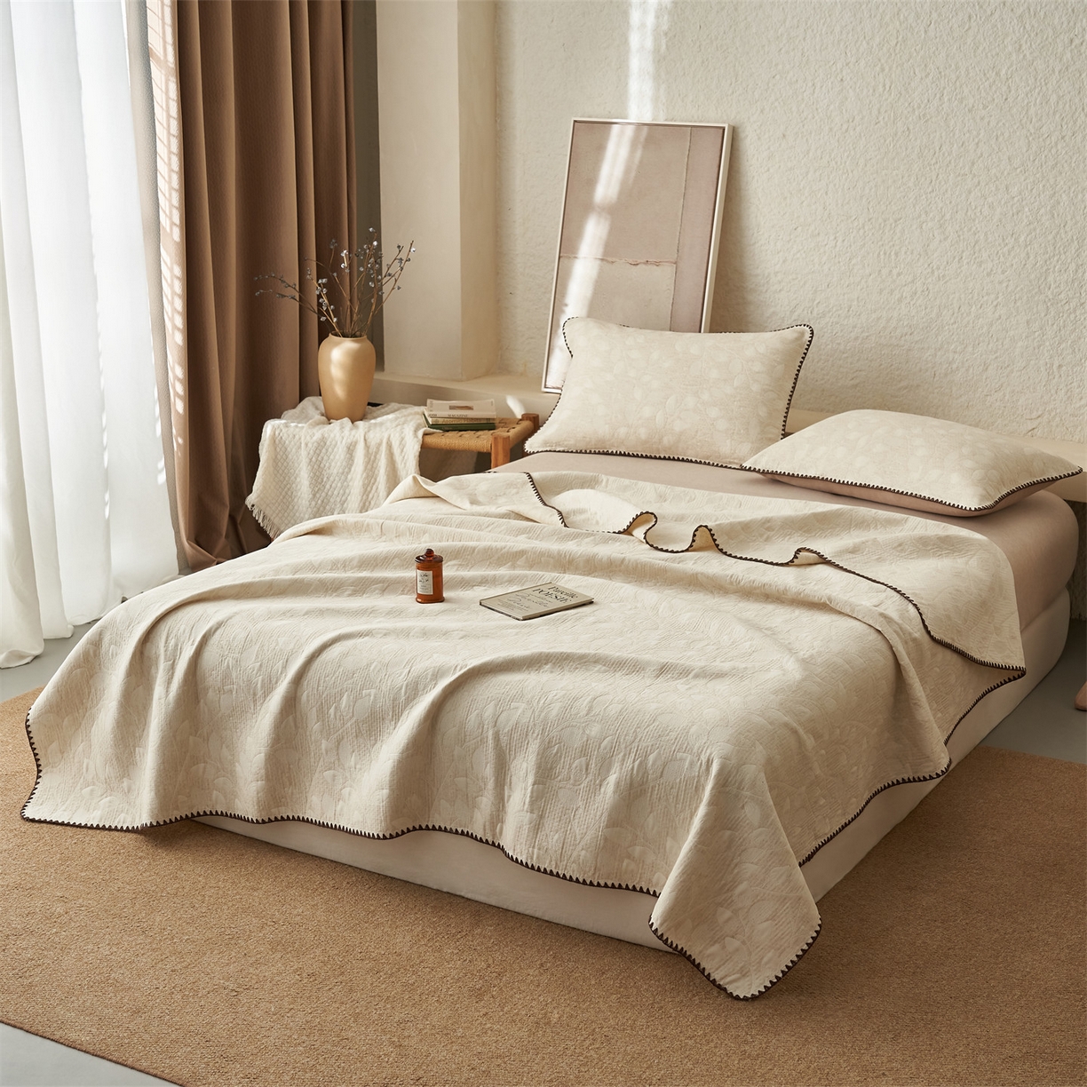 91家纺网 家纺一手货源 找家纺 金鹰 2025新款A类全棉棉麻毛多功能盖毯床盖床单 浮绘花影