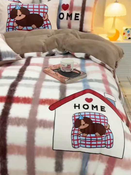 91家纺网 家纺一手货源 找家纺 RYB红黄兰 2025新款设计师原创牛奶绒大版数码印花四件套 毛茸茸